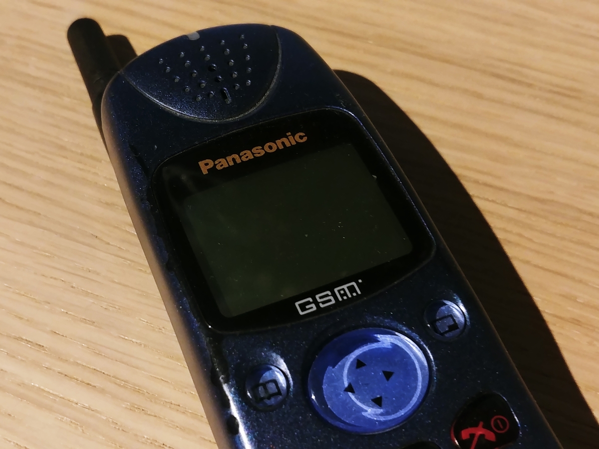 Cellulare GSM Panasonic EB G520